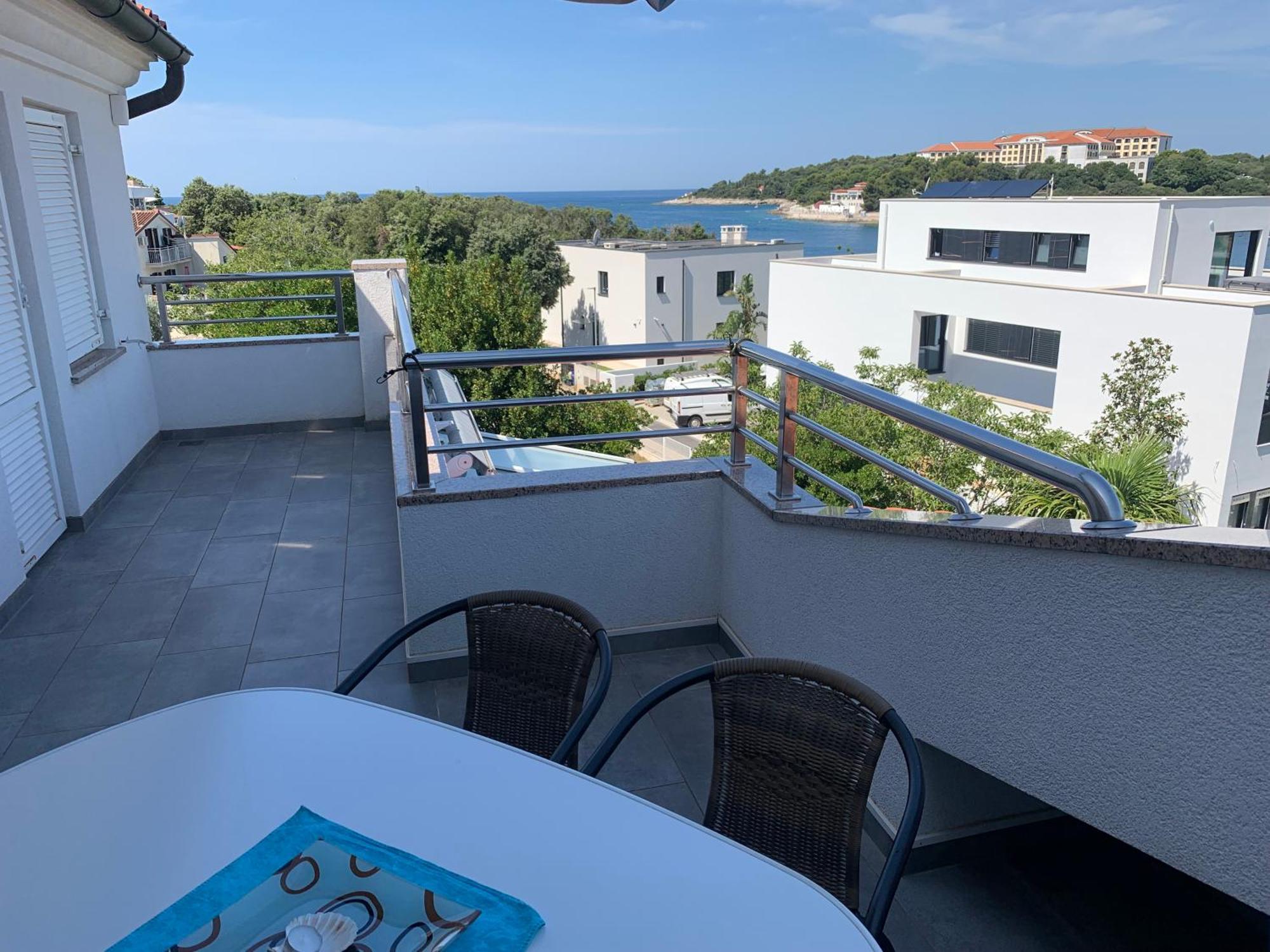 Apartmani Auer Pjescana Uvala Exterior photo